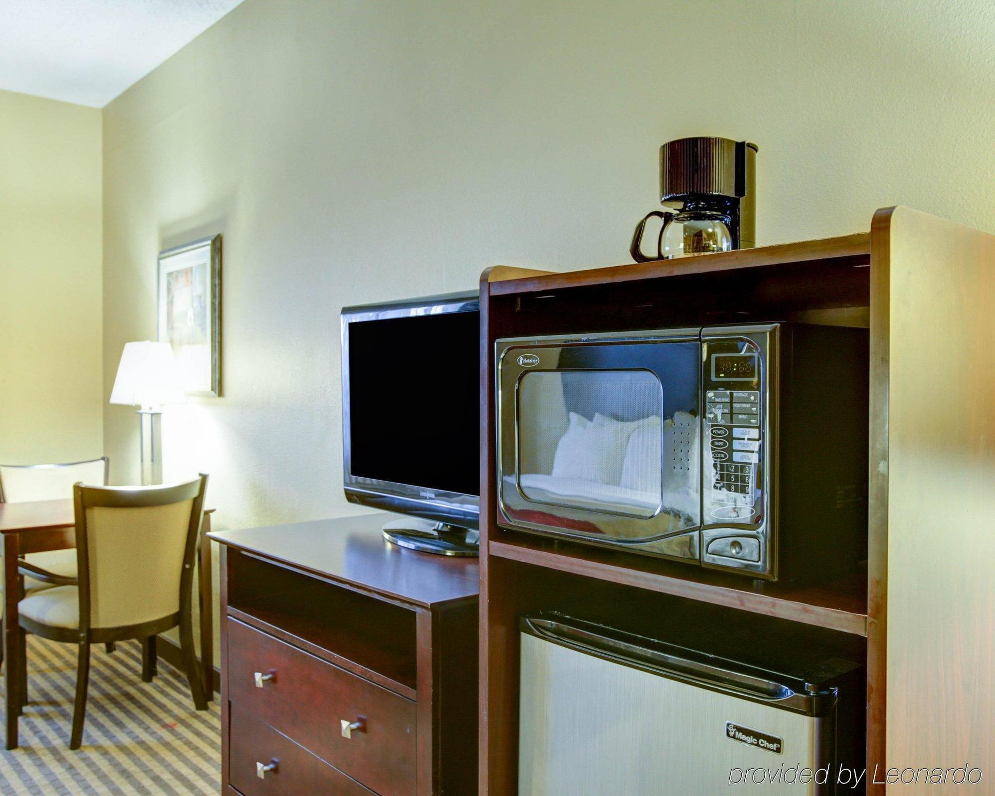 Comfort Inn & Suites Atx North Austin Exterior photo
